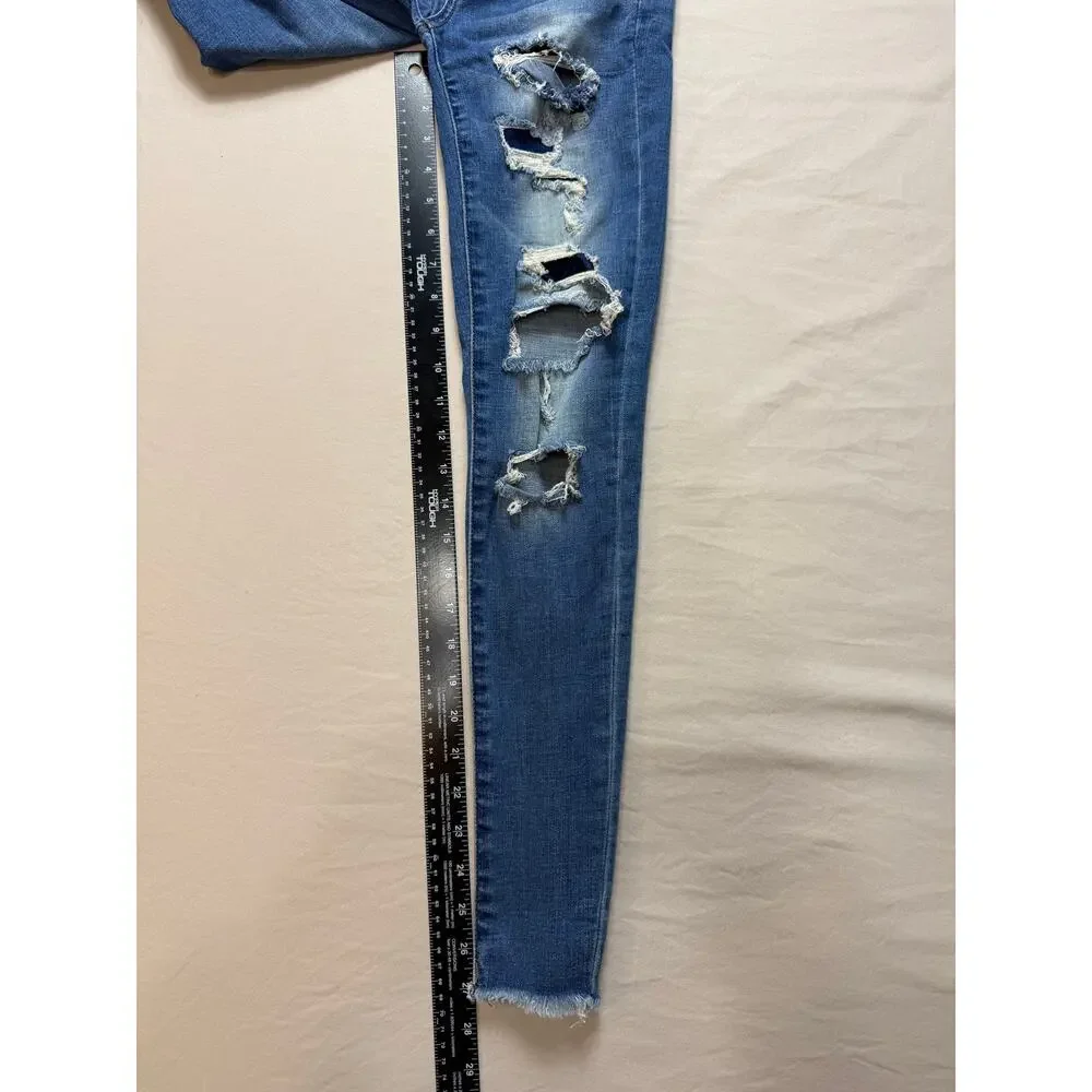 American Eagle Super Stretch Distressed‎ Skinny Jeans Women’s Size 2